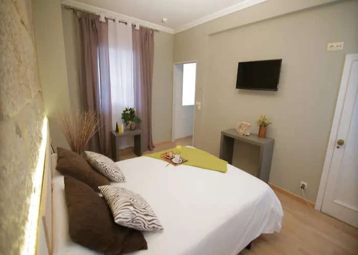 Alda Estacion Отель *