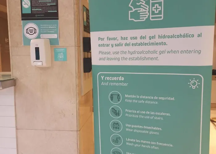 Отель Alda Estacion