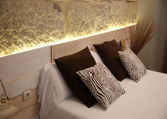 Отель Alda Estacion Виго